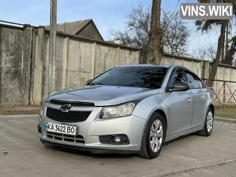 Седан Chevrolet Cruze 2014 1.8 л. Автомат обл. Полтавская, Лубны - Фото 1/21