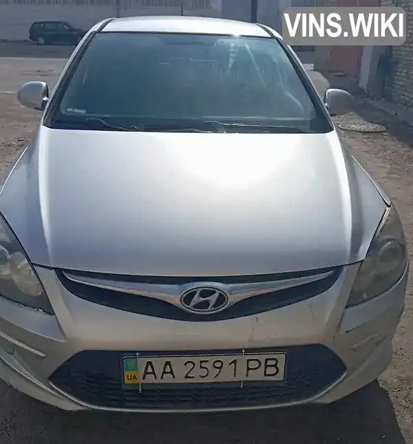 Хетчбек Hyundai i30 2011 1.6 л. Ручна / Механіка обл. Київська, Київ - Фото 1/9