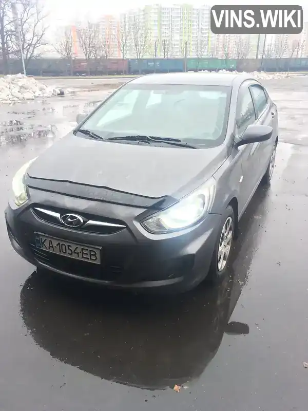 Седан Hyundai Accent 2013 1.59 л. Автомат обл. Київська, Київ - Фото 1/15