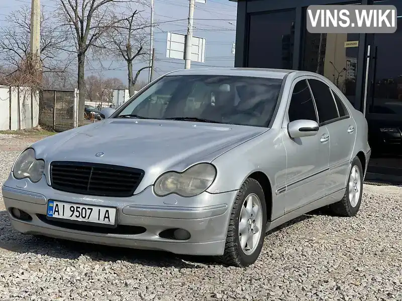 Седан Mercedes-Benz C-Class 2000 2 л. Автомат обл. Киевская, Киев - Фото 1/14