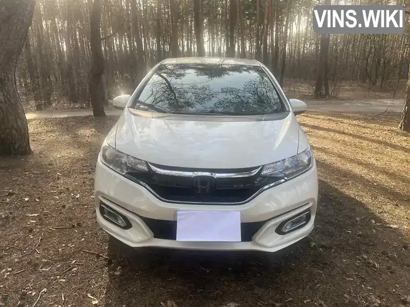 Хэтчбек Honda Fit 2017 1.5 л. Автомат обл. Киевская, Киев - Фото 1/17