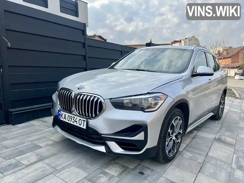 Позашляховик / Кросовер BMW X1 2020 2 л. Автомат обл. Київська, Київ - Фото 1/13