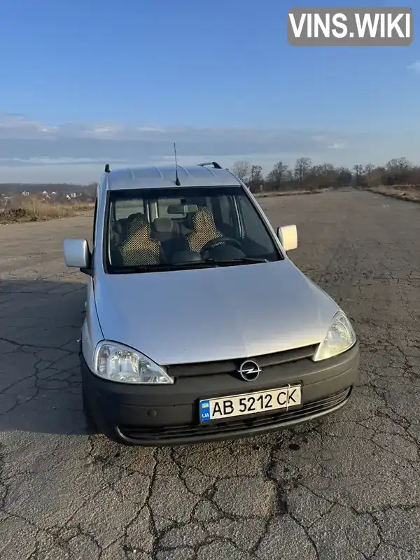 W0L0XCF2563059680 Opel Combo 2006 Минивэн 1.7 л. Фото 1