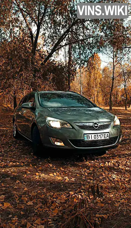 Універсал Opel Astra 2011 1.4 л. Ручна / Механіка обл. Полтавська, Полтава - Фото 1/15