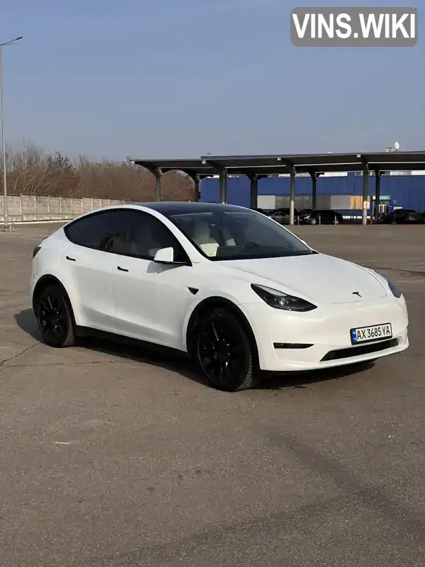 7SAYGDEE4PF606457 Tesla Model Y 2022 Позашляховик / Кросовер  Фото 2