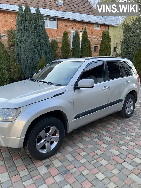 Позашляховик / Кросовер Suzuki Grand Vitara 2006 2 л. Ручна / Механіка обл. Закарпатська, Мукачево - Фото 1/6