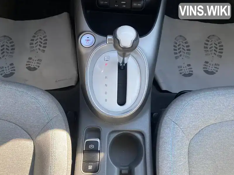 KNAJX81EFJ7026330 Kia Soul 2017 Внедорожник / Кроссовер  Фото 6