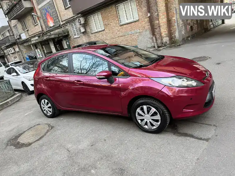 WF0JXXGAJJBS32243 Ford Fiesta 2011 Хэтчбек 1.39 л. Фото 1