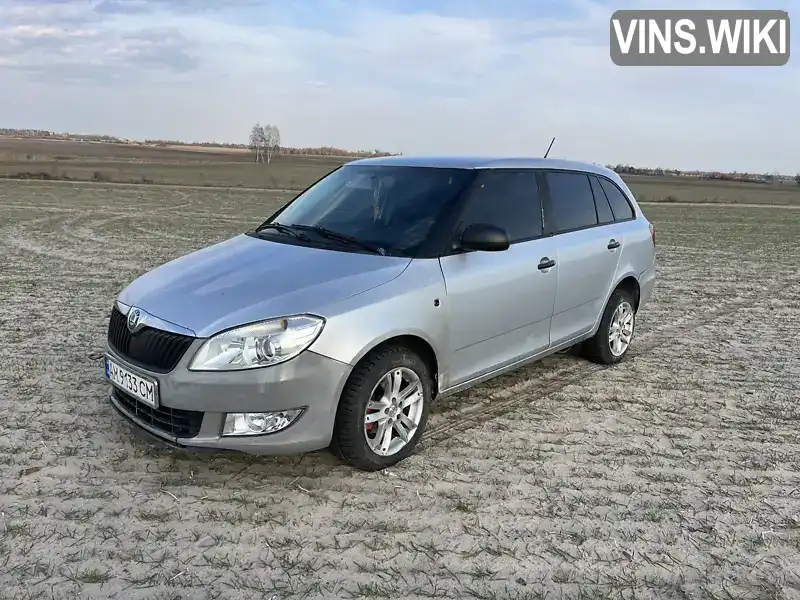 TMBJS25J7C3082498 Skoda Fabia 2011 Универсал 1.6 л. Фото 2