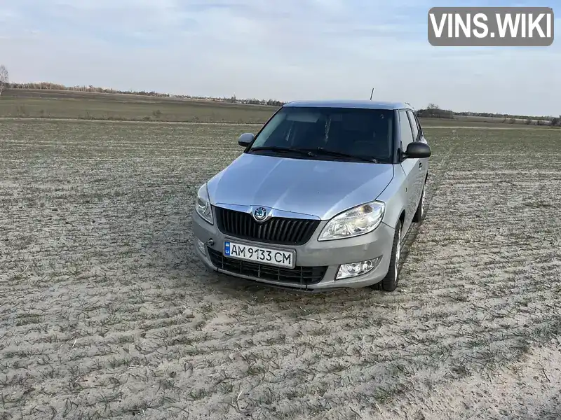 TMBJS25J7C3082498 Skoda Fabia 2011 Універсал 1.6 л. Фото 5