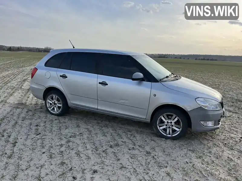 TMBJS25J7C3082498 Skoda Fabia 2011 Універсал 1.6 л. Фото 7