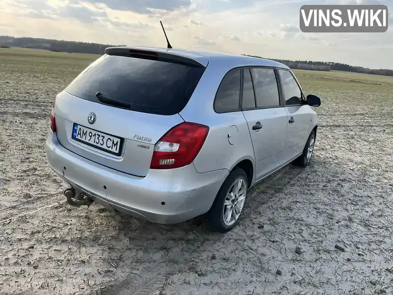 TMBJS25J7C3082498 Skoda Fabia 2011 Универсал 1.6 л. Фото 8