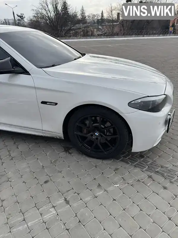 Седан BMW 5 Series 2013 3 л. Автомат обл. Харківська, Харків - Фото 1/21