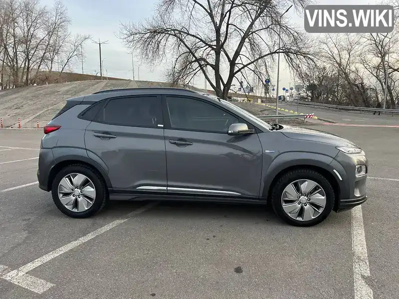 Внедорожник / Кроссовер Hyundai Kona 2020 null_content л. Автомат обл. Киевская, Киев - Фото 1/11