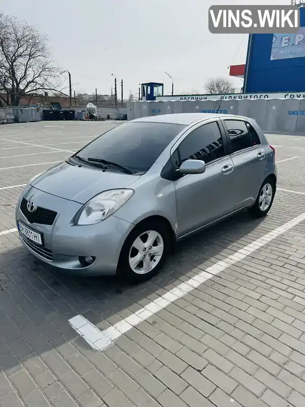 Хетчбек Toyota Yaris 2007 1.4 л. Ручна / Механіка обл. Миколаївська, Миколаїв - Фото 1/14