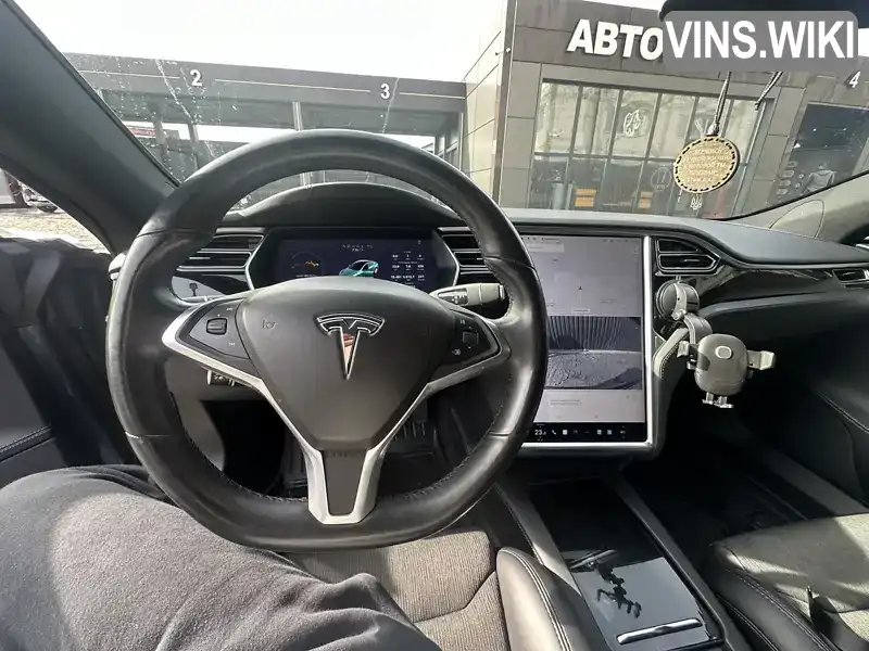 5YJSA7E28JF254048 Tesla Model S 2018 Лифтбек  Фото 9