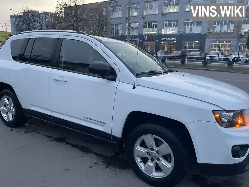 1C4NJCBA1ED801269 Jeep Compass 2014 Позашляховик / Кросовер 2 л. Фото 2