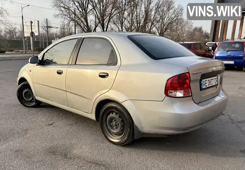 Y6DSF69YE5B398502 Chevrolet Aveo 2005 Седан 1.5 л. Фото 4