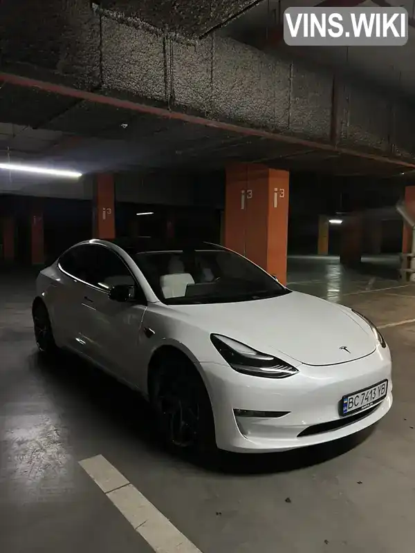 5YJ3E1EBXJF100110 Tesla Model 3 2018 Седан  Фото 4