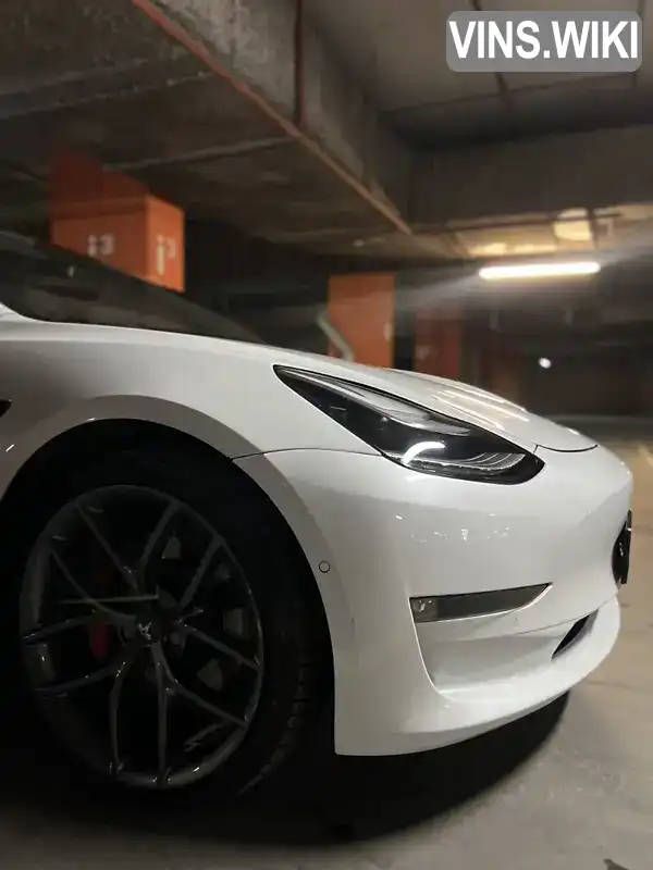 5YJ3E1EBXJF100110 Tesla Model 3 2018 Седан  Фото 5