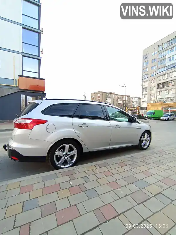 WF0LXXGCBLCD78905 Ford Focus 2012 Універсал 1.56 л. Фото 4