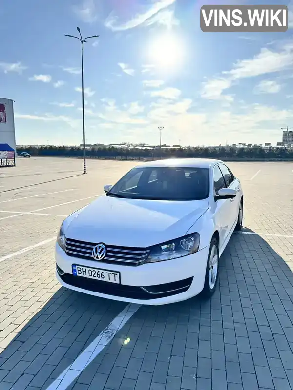 1VWBH7A34CC076548 Volkswagen Passat 2012 Седан 2.5 л. Фото 8