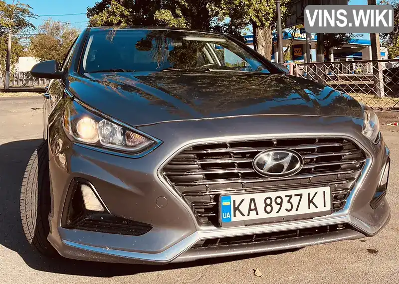 5NPE24AF8JH692829 Hyundai Sonata 2018 Седан  Фото 1