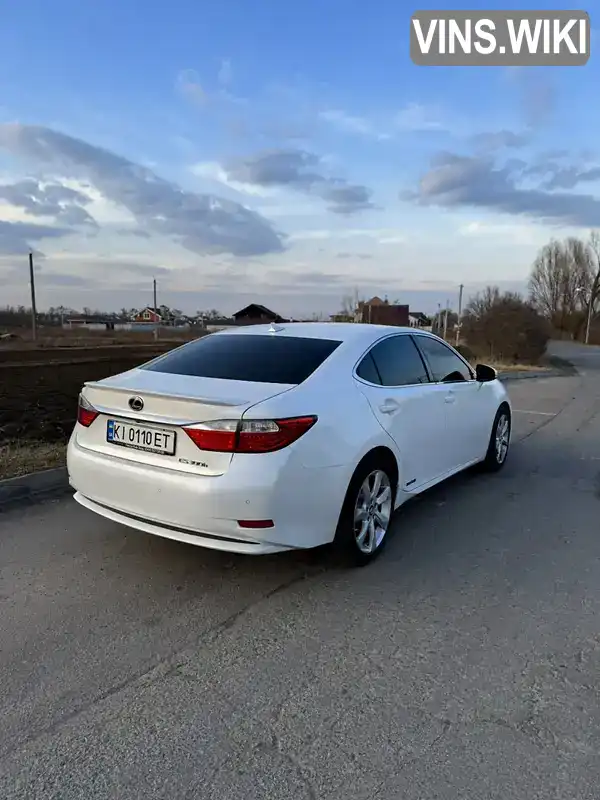 JTHBW1GG8D2002345 Lexus ES 2012 Седан  Фото 2