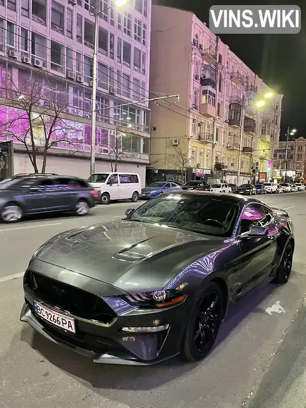 Купе Ford Mustang 2020 4.95 л. Автомат обл. Киевская, Киев - Фото 1/11