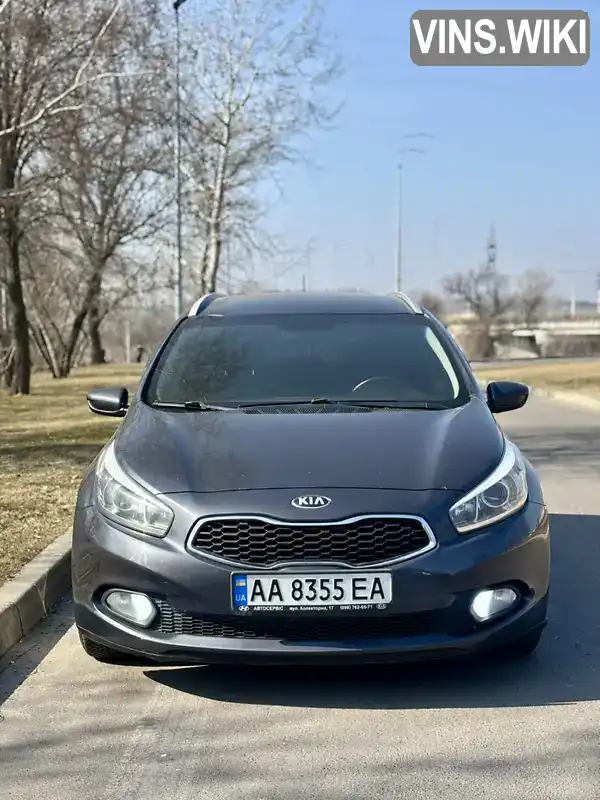 U5YHN816BDL036943 Kia Ceed 2013 Универсал 1.6 л. Фото 2