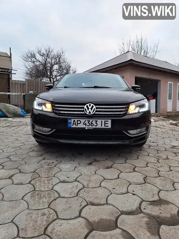 Седан Volkswagen Passat 2015 1.8 л. Автомат обл. Запорожская, Запорожье - Фото 1/7