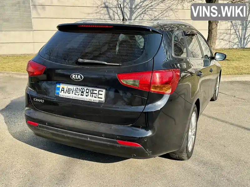 U5YHN812BDL030957 Kia Ceed 2012 Універсал 1.59 л. Фото 3