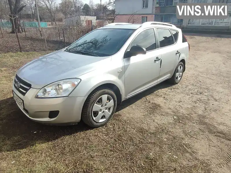 U5YFF52129L089599 Kia Ceed 2009 Универсал 1.4 л. Фото 1