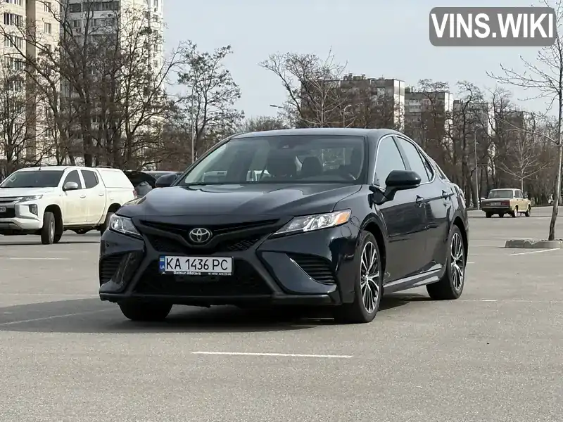 Седан Toyota Camry 2019 2.49 л. Автомат обл. Київська, Київ - Фото 1/19