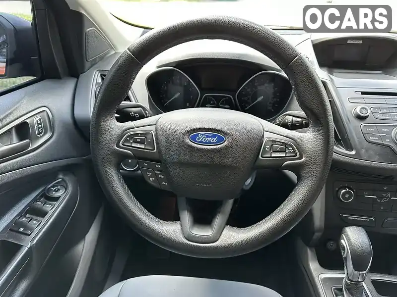 1FMCU0F73HUB86610 Ford Escape 2016 Позашляховик / Кросовер 2.49 л. Фото 3