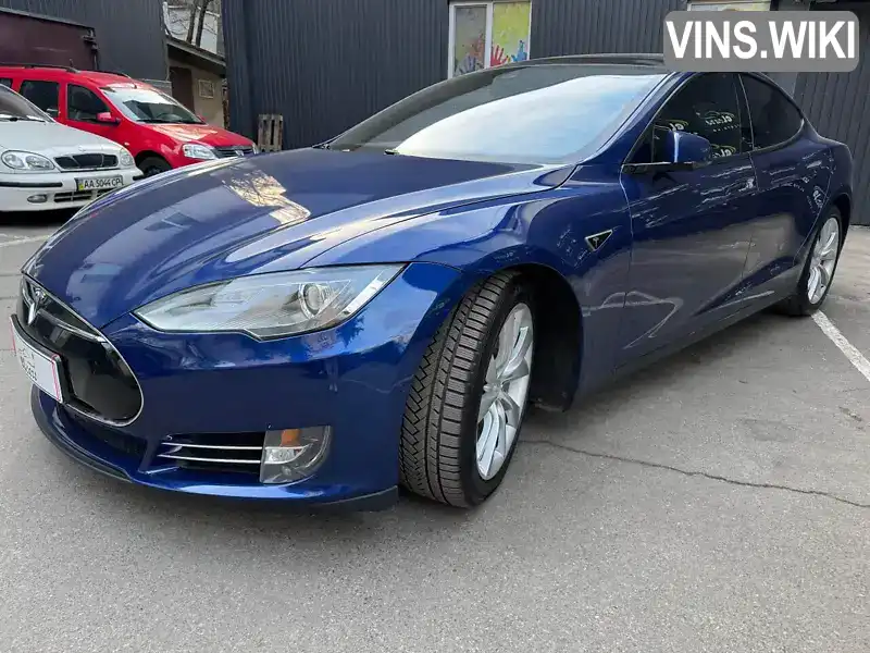 Ліфтбек Tesla Model S 2015 null_content л. Автомат обл. Київська, Київ - Фото 1/21