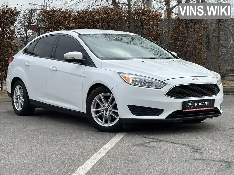 1FADP3F29HL335491 Ford Focus 2017 Седан 2 л. Фото 1