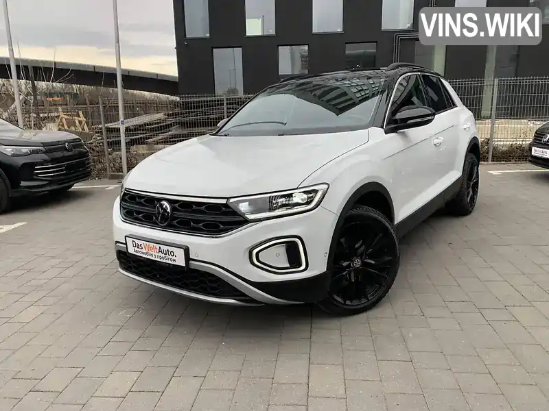 Внедорожник / Кроссовер Volkswagen T-Roc 2022 1.5 л. Автомат обл. Ивано-Франковская, Ивано-Франковск - Фото 1/16