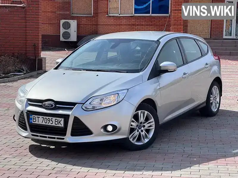 Хэтчбек Ford Focus 2012 1.56 л. Ручная / Механика обл. Запорожская, Запорожье - Фото 1/14