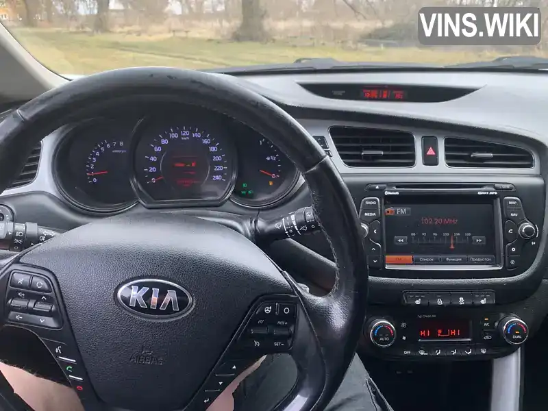 U5YHM813AEL063815 Kia Ceed 2013 Универсал  Фото 6