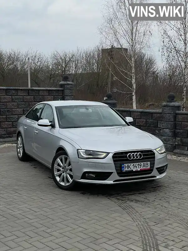 Седан Audi A4 2012 1.8 л. Ручна / Механіка обл. Рівненська, Рівне - Фото 1/21