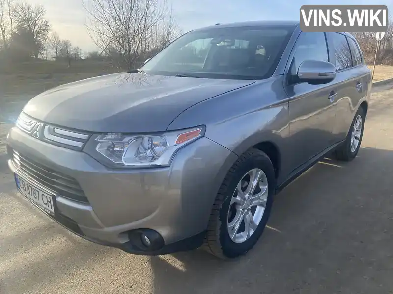 Внедорожник / Кроссовер Mitsubishi Outlander 2013 2.36 л. Автомат обл. Черниговская, Чернигов - Фото 1/21