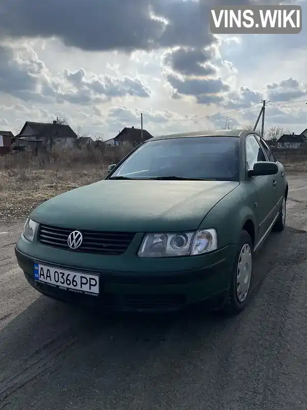 Седан Volkswagen Passat 1998 1.78 л. Ручна / Механіка обл. Рівненська, Сарни - Фото 1/13