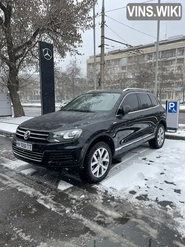 WVGZZZ7PZDD031091 Volkswagen Touareg 2013 Позашляховик / Кросовер 2.97 л. Фото 2