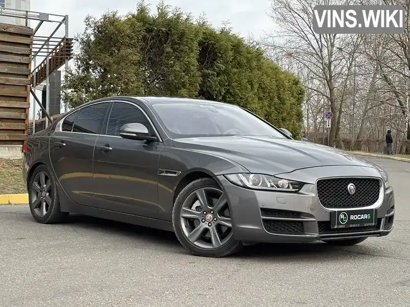 SAJAK4BN2HA944422 Jaguar XE 2016 Седан 2 л. Фото 1