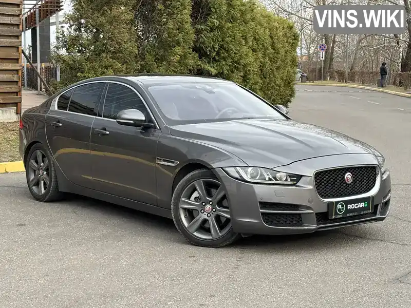 SAJAK4BN2HA944422 Jaguar XE 2016 Седан 2 л. Фото 2