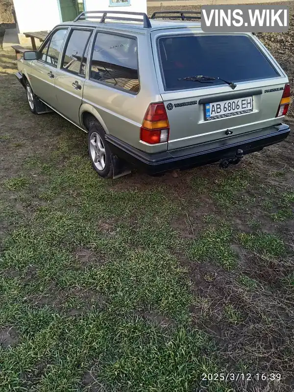 WVWZZZ33ZJE013177 Volkswagen Passat 1987 Універсал 1.6 л. Фото 3