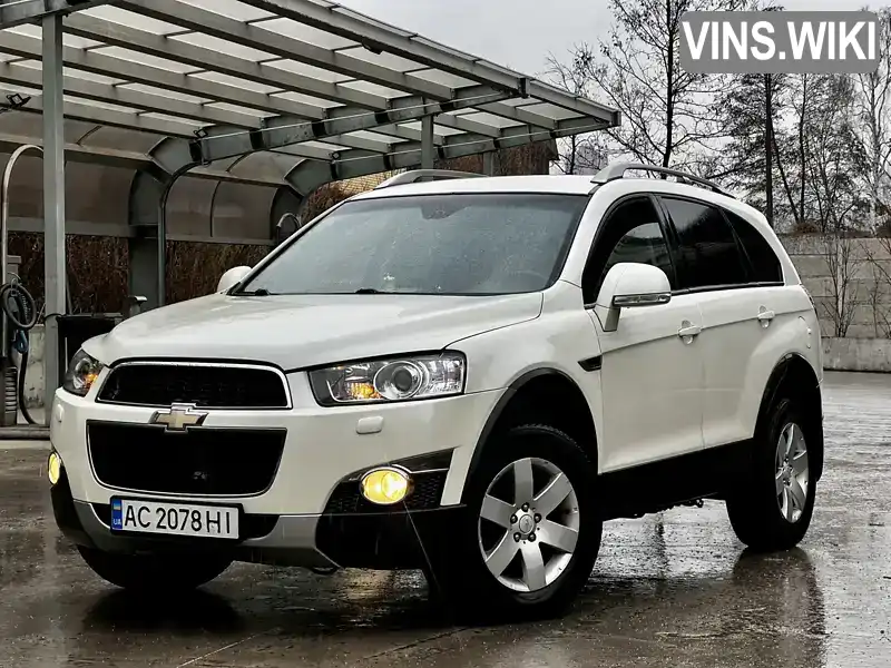 KL1CD2669BB127933 Chevrolet Captiva 2011 Позашляховик / Кросовер 2.23 л. Фото 2