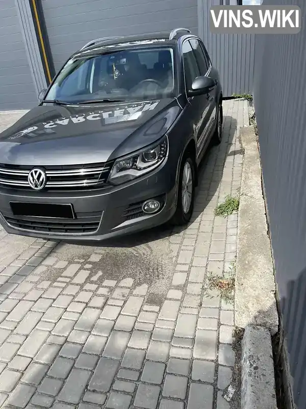 Внедорожник / Кроссовер Volkswagen Tiguan 2015 1.99 л. Типтроник обл. Винницкая, Винница - Фото 1/3