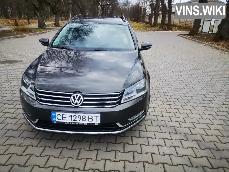 Универсал Volkswagen Passat 2012 1.6 л. Ручная / Механика обл. Черновицкая, Сокиряны - Фото 1/9